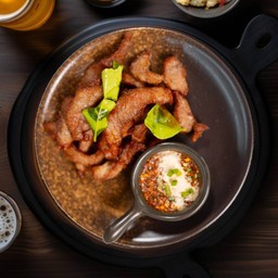 หมูแดดเดียวทอด