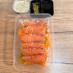 แซลมอนซาชิมิ