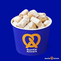 Snow Pretzel Bite Party Bucket