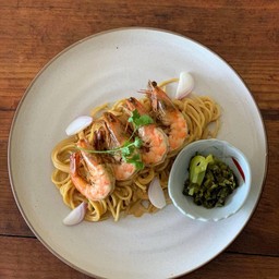 สปาเก็ตตี้ข้าวซอยกุ้งย่าง
