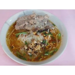 ก๋วยเตี๋ยวต้มยำโบราณใส่กระดูกเล้ง Tumyum noodle