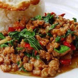 ข้าวราดผัดกะเพรา