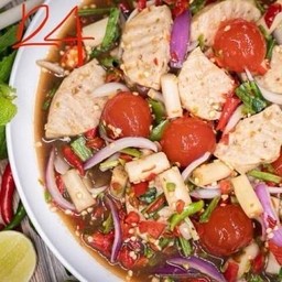 ยำหมูยอ+ไข่แดง