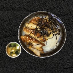 ข้าวไก่เทอริยากิ+ซุปมิโซะ