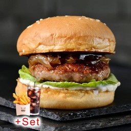 เบอร์เกอร์หมูซอสเทริยากิ Set (Drink + Fries)