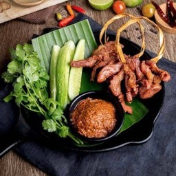 หมูแดดเดียวทอด