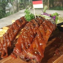 ข้าวหน้าซี่โครงหมู