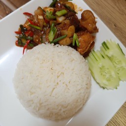 ตินชินท์อาหารตามสั่ง ( ฮาลาล )