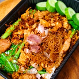 [เมนูเส้น] เส้นหมี่ผัดซีอิ๊วสูตรเด็ด หอมอร่อยลงตัว (เลือกได้)