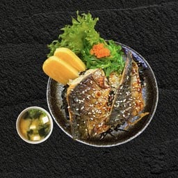 ข้าวหน้าปลาซาบะย่างซอสเทอริยากิ+ซุปมิโซะ