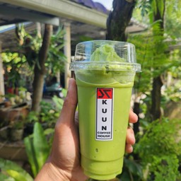 ชาเขียวนมปั่น