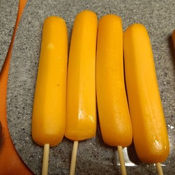 ไส้กรอกชีสเนย