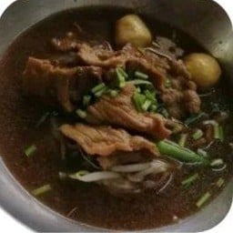 เส้นเล็กน้ำตก พิเศษ