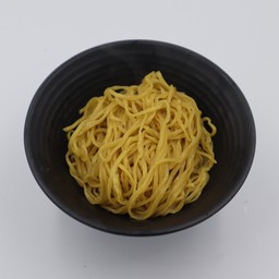 Kaedama ราเมนเส้นสด ร้านทำเส้นเอง กินที่ร้านราคา 29 บาท