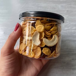 คอนเฟลก