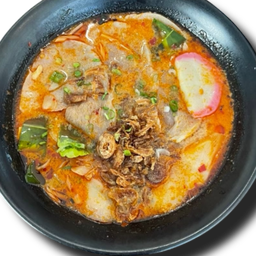 Tom Yum Beef Ramen (Please Select a Noodle)