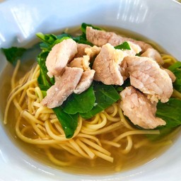 บะหมี่หมูนุ่ม
