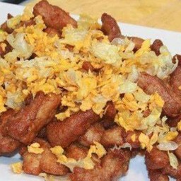 หมูทอดกระเทียม