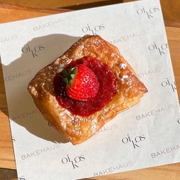 STRAWBERRY CHEESE PIE