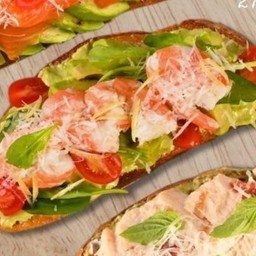 Sourdough Open Sandwich Prawn & Avocado