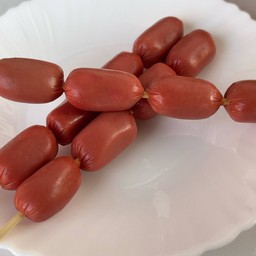 ใส้กรอกแดงลูกเล็ก (แหลมทอง)