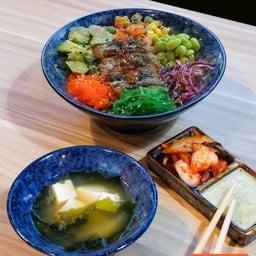 POKE BOWL CHIKEN