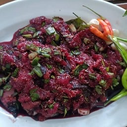 ก๋วยเตี๋ยวน้ำตกโชคโชกุนเนื้อโคขุนโพนยางคำ