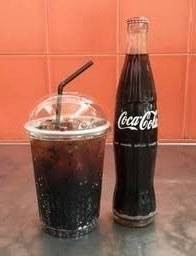 โค้กซ่าถังโอ่ง น้ำแข็งเย็นทุกก้อนน.