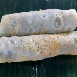 ปากหม้อไข่ม้วน