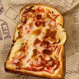 ขนมปังปูอัดมายองเนสชีส