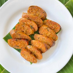 ไส้อั่วพร้อมทาน
