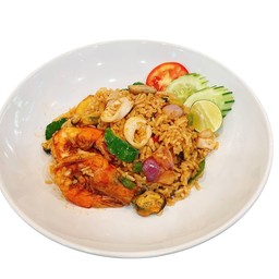 ข้าวผัดต้มยำทะเล