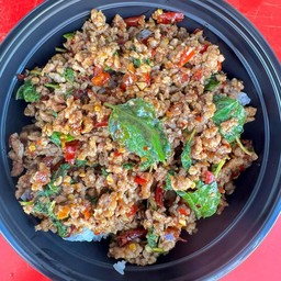 กระเพราเนื้อสับ