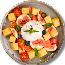 สลัดผลไม้บูราต้าชีส Fruit Salad Burrata Cheese
