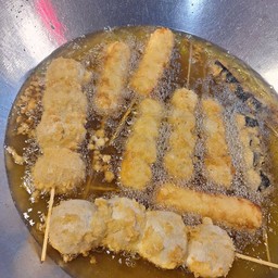 ลูกชิ้น หมู