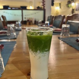 นิชิโอะ มัทฉะ ลาเต้