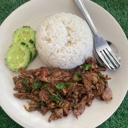 กะเพราเครื่องใน