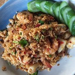 ข้าวผัดต้มยำทะเล