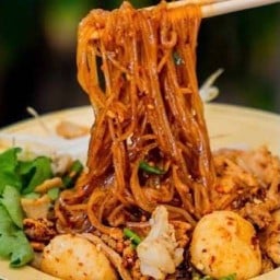 มะเหมี่ยว ก๋วยเตี๋ยวแห้ง บ่อสร้าง