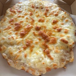 ทริปเปิ้ลชีสถาดใหญ่