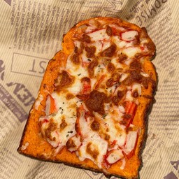 ขนมปังพิซซ่าปูอัดชีส