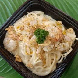 สปาเกตตี้กุ้งเนยกระเทียม ครีมซอส