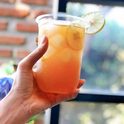 ชาเลม่อนเย็น