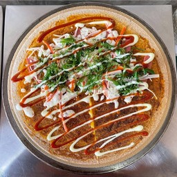 เครปร้อน พิซซ่า+โบโลน่า+ปูอัด+ชีส+ยำส่าหร่าย