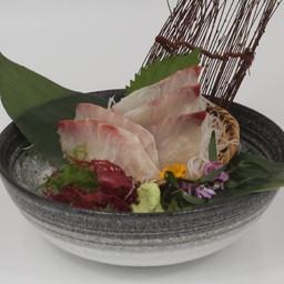 Shima Aji Sashimi
