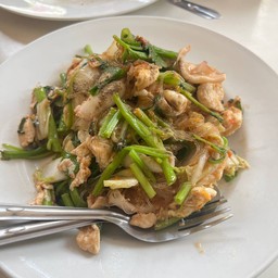 สุกี้แห้ง (เลือกเนื้อสัตว์ด้านใน)