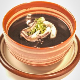 (210) ซุปหมึกดำ Ikasumi Shiru