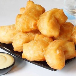 ปาท่องโก๋ + นมข้น  (ชุดกลาง12ตัว)