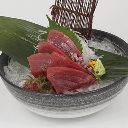 Akami Sashimi