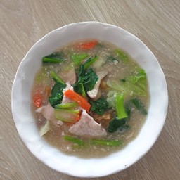 Yayaข้าวขาหมู
